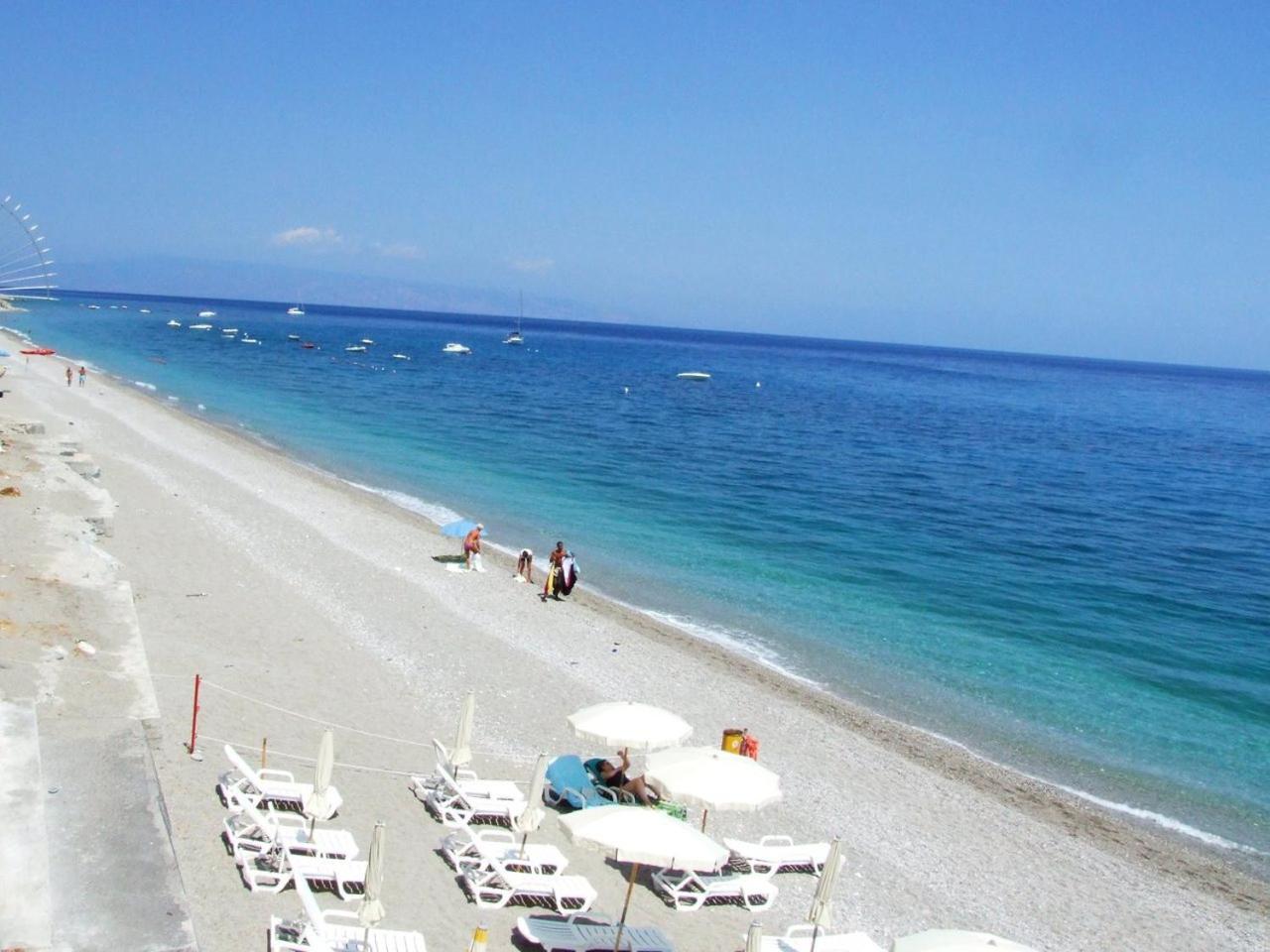 Appartamento Terrazza Enjoy Letojanni Esterno foto